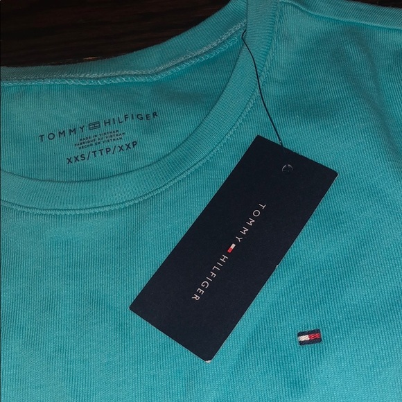 TOMMY HILFIGER TEE xxs - Picture 3 of 3